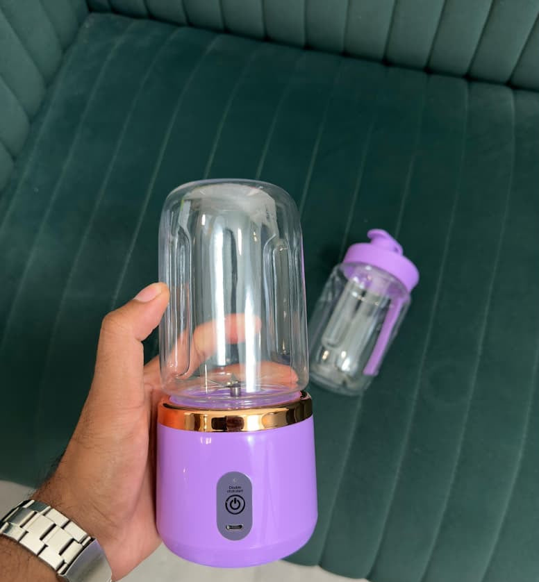 SMALL PORTABLE JUICER